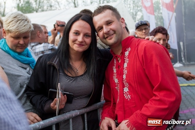 Zdjęcie w galerii na portalu naszraciborz.pl: Krzysztof Respondek i Paweł Gołecki, czyli drugi dzień festynu rodzinnego na pietrowickiej Eko-Wystawie  wiadomości z regionu