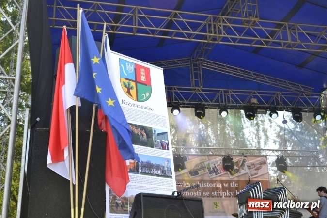 Zdjęcie w galerii na portalu naszraciborz.pl: Majówka z historią w tle w Chałupkach. Gwiazdą Halina Mlynkova wiadomości z regionu
