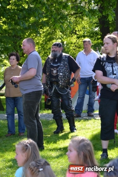 Zdjęcie w galerii na portalu naszraciborz.pl: Majówka z historią w tle w Chałupkach. Gwiazdą Halina Mlynkova wiadomości z regionu