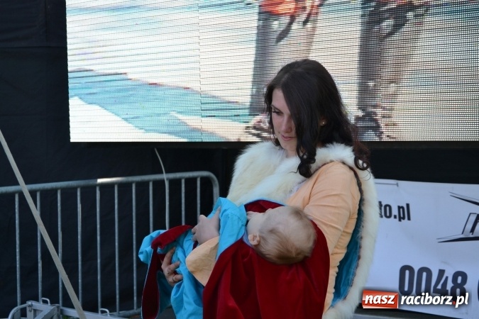 Zdjęcie w galerii na portalu naszraciborz.pl: Majówka z historią w tle w Chałupkach. Gwiazdą Halina Mlynkova wiadomości z regionu