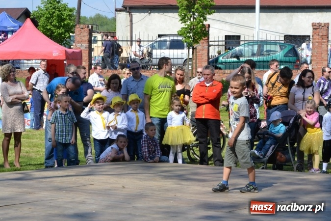 Zdjęcie w galerii na portalu naszraciborz.pl: Majówka z historią w tle w Chałupkach. Gwiazdą Halina Mlynkova wiadomości z regionu