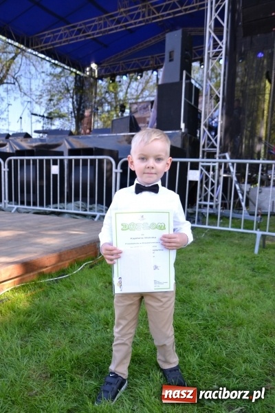 Zdjęcie w galerii na portalu naszraciborz.pl: Majówka z historią w tle w Chałupkach. Gwiazdą Halina Mlynkova wiadomości z regionu