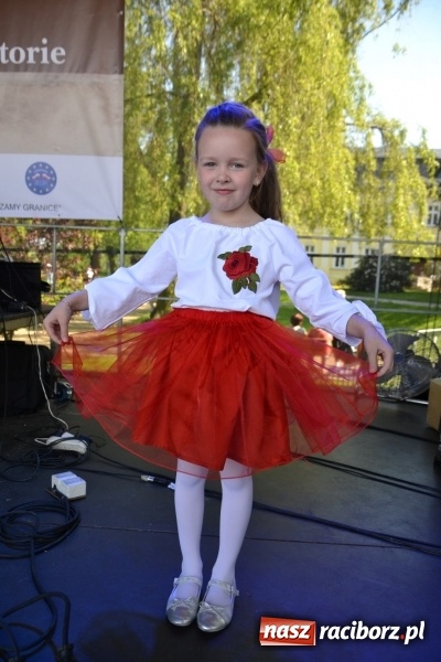 Zdjęcie w galerii na portalu naszraciborz.pl: Majówka z historią w tle w Chałupkach. Gwiazdą Halina Mlynkova wiadomości z regionu