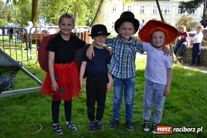 Zdjęcie w galerii na portalu naszraciborz.pl: Majówka z historią w tle w Chałupkach. Gwiazdą Halina Mlynkova wiadomości z regionu