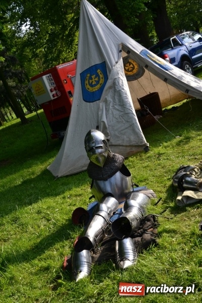 Zdjęcie w galerii na portalu naszraciborz.pl: Majówka z historią w tle w Chałupkach. Gwiazdą Halina Mlynkova wiadomości z regionu
