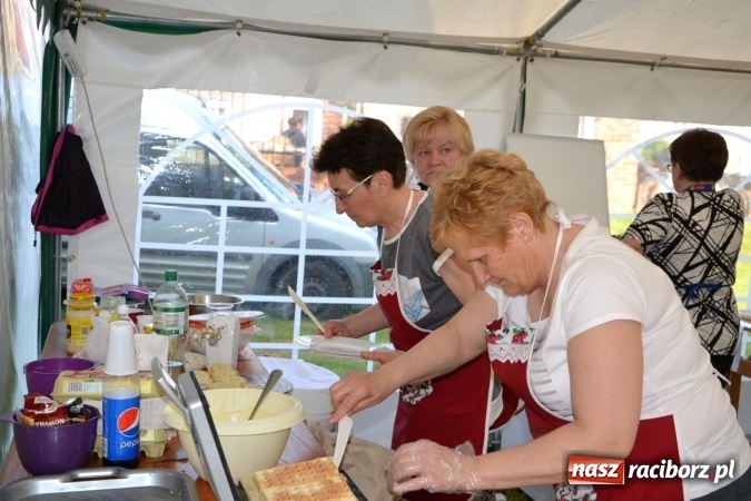 Zdjęcie w galerii na portalu naszraciborz.pl: Majówka z historią w tle w Chałupkach. Gwiazdą Halina Mlynkova wiadomości z regionu