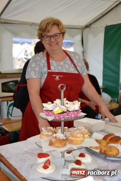 Zdjęcie w galerii na portalu naszraciborz.pl: Majówka z historią w tle w Chałupkach. Gwiazdą Halina Mlynkova wiadomości z regionu