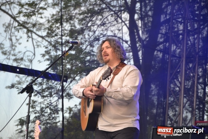 Zdjęcie w galerii na portalu naszraciborz.pl: Majówka z historią w tle w Chałupkach. Gwiazdą Halina Mlynkova wiadomości z regionu