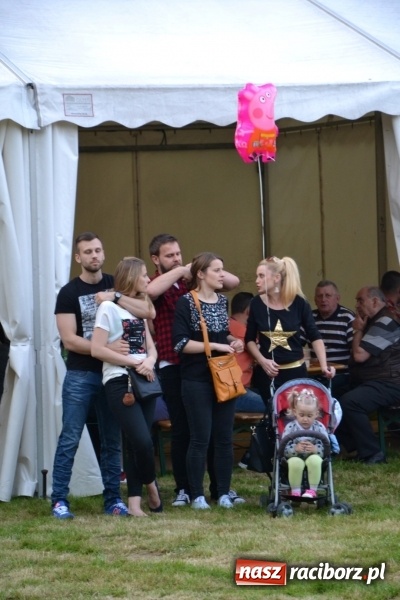 Zdjęcie w galerii na portalu naszraciborz.pl: Majówka z historią w tle w Chałupkach. Gwiazdą Halina Mlynkova wiadomości z regionu