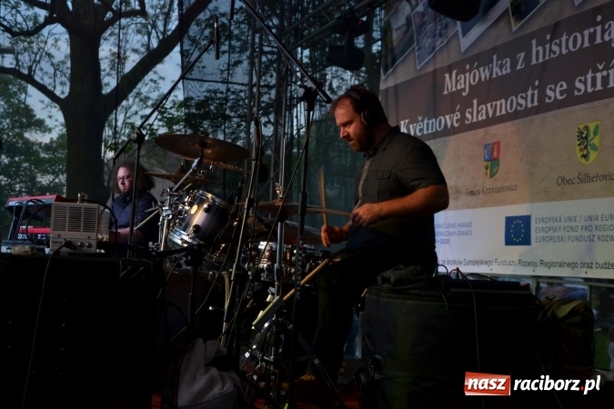 Zdjęcie w galerii na portalu naszraciborz.pl: Majówka z historią w tle w Chałupkach. Gwiazdą Halina Mlynkova wiadomości z regionu