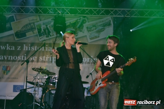 Zdjęcie w galerii na portalu naszraciborz.pl: Majówka z historią w tle w Chałupkach. Gwiazdą Halina Mlynkova wiadomości z regionu