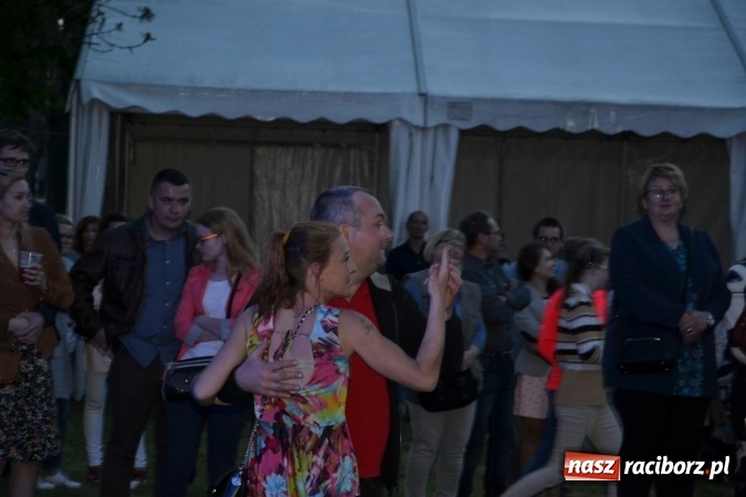 Zdjęcie w galerii na portalu naszraciborz.pl: Majówka z historią w tle w Chałupkach. Gwiazdą Halina Mlynkova wiadomości z regionu