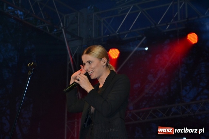 Zdjęcie w galerii na portalu naszraciborz.pl: Majówka z historią w tle w Chałupkach. Gwiazdą Halina Mlynkova wiadomości z regionu