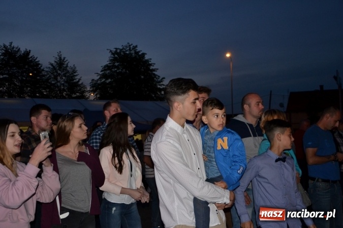 Zdjęcie w galerii na portalu naszraciborz.pl: Majówka z historią w tle w Chałupkach. Gwiazdą Halina Mlynkova wiadomości z regionu