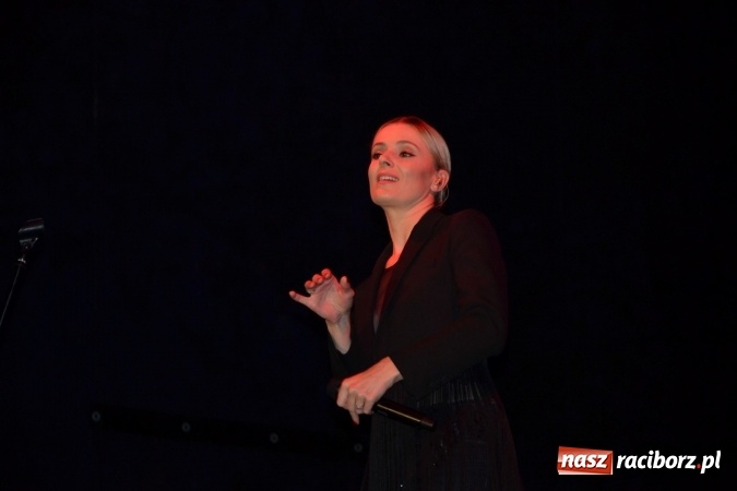 Zdjęcie w galerii na portalu naszraciborz.pl: Majówka z historią w tle w Chałupkach. Gwiazdą Halina Mlynkova wiadomości z regionu