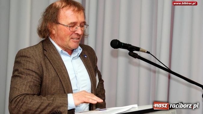 Zdjęcie w galerii na portalu naszraciborz.pl: Jan Darowski 1926-2008 – w raciborskiej bibliotece odbyło się sympozjum naukowe wiadomości z regionu
