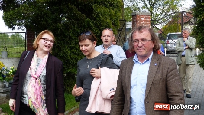 Zdjęcie w galerii na portalu naszraciborz.pl: Jan Darowski 1926-2008 – w raciborskiej bibliotece odbyło się sympozjum naukowe wiadomości z regionu