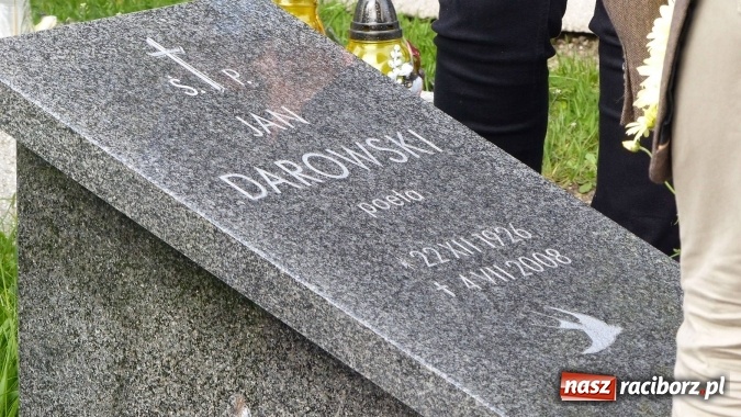 Zdjęcie w galerii na portalu naszraciborz.pl: Jan Darowski 1926-2008 – w raciborskiej bibliotece odbyło się sympozjum naukowe wiadomości z regionu