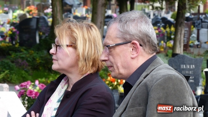 Zdjęcie w galerii na portalu naszraciborz.pl: Jan Darowski 1926-2008 – w raciborskiej bibliotece odbyło się sympozjum naukowe wiadomości z regionu