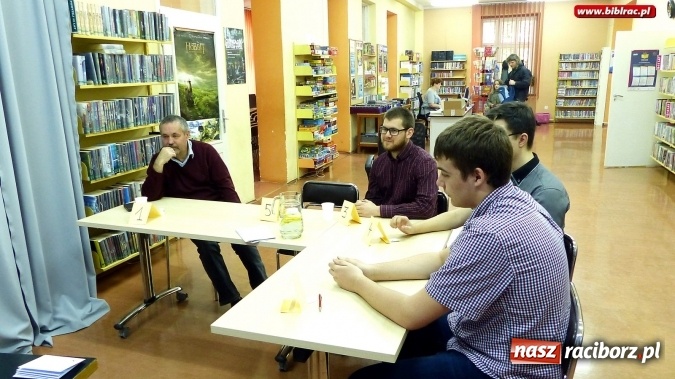 Zdjęcie w galerii na portalu naszraciborz.pl: Wielka gra w bibliotece: Ziemia obiecana – książka kontra film wiadomości z regionu