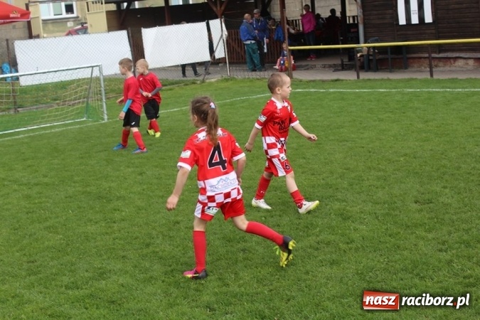 Zdjęcie w galerii na portalu naszraciborz.pl: Młodzi piłkarze LKS Tworków na Slovan Cup w Ostrawie wiadomości z regionu