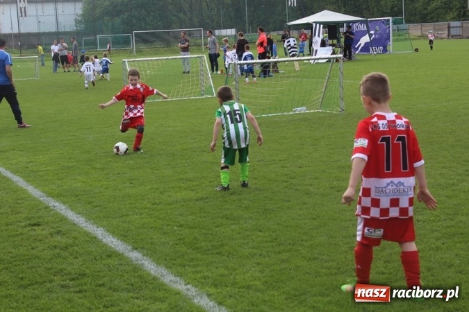 Zdjęcie w galerii na portalu naszraciborz.pl: Młodzi piłkarze LKS Tworków na Slovan Cup w Ostrawie wiadomości z regionu