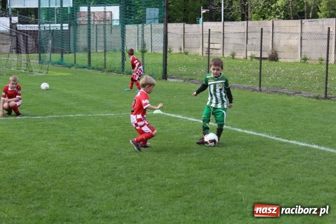 Zdjęcie w galerii na portalu naszraciborz.pl: Młodzi piłkarze LKS Tworków na Slovan Cup w Ostrawie wiadomości z regionu