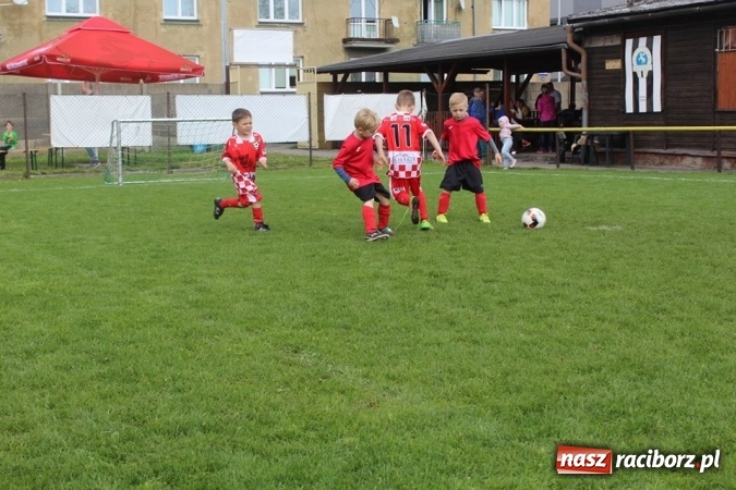 Zdjęcie w galerii na portalu naszraciborz.pl: Młodzi piłkarze LKS Tworków na Slovan Cup w Ostrawie wiadomości z regionu