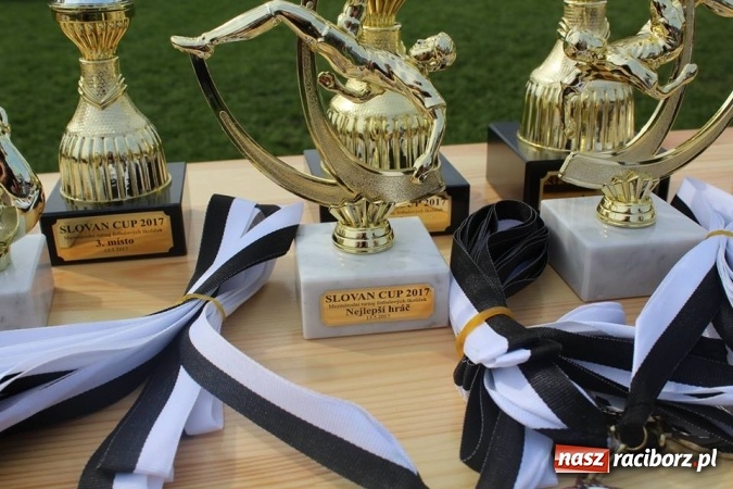 Zdjęcie w galerii na portalu naszraciborz.pl: Młodzi piłkarze LKS Tworków na Slovan Cup w Ostrawie wiadomości z regionu
