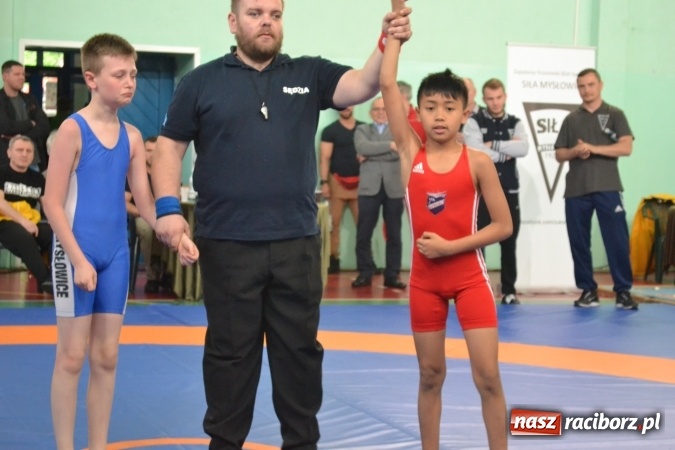 Zdjęcie w galerii na portalu naszraciborz.pl: 20 medali zapaśników Unii na Pucharze Śląska w Mysłowicach wiadomości z regionu