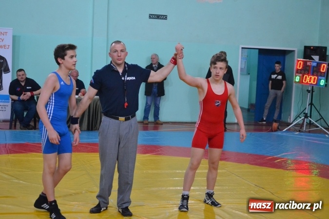Zdjęcie w galerii na portalu naszraciborz.pl: 20 medali zapaśników Unii na Pucharze Śląska w Mysłowicach wiadomości z regionu