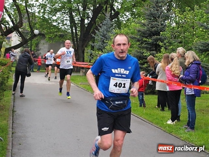 Zdjęcie w galerii na portalu naszraciborz.pl: Srebro dla Rafako w Mistrzostwach Polski Energetyków w biegu na 10 km  wiadomości z regionu