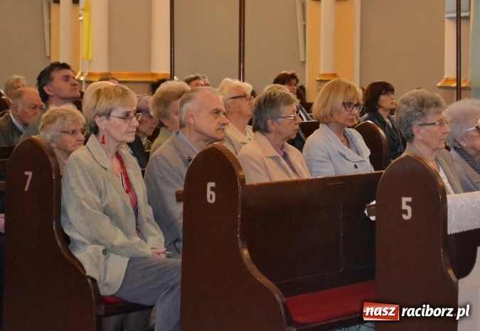 Zdjęcie w galerii na portalu naszraciborz.pl: Akordeoniści z Ukrainy zagrali na Ostrogu  wiadomości z regionu