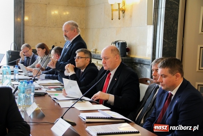 Zdjęcie w galerii na portalu naszraciborz.pl: W Śląskim Urzędzie Wojewódzkim rozmawiano o terenach zdegradowanych  wiadomości z regionu