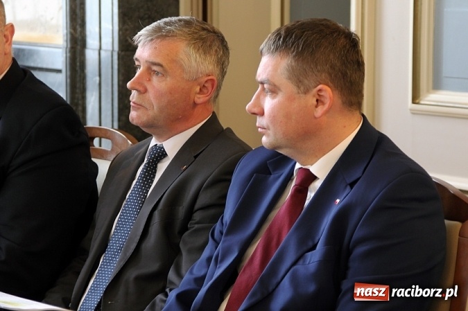 Zdjęcie w galerii na portalu naszraciborz.pl: W Śląskim Urzędzie Wojewódzkim rozmawiano o terenach zdegradowanych  wiadomości z regionu