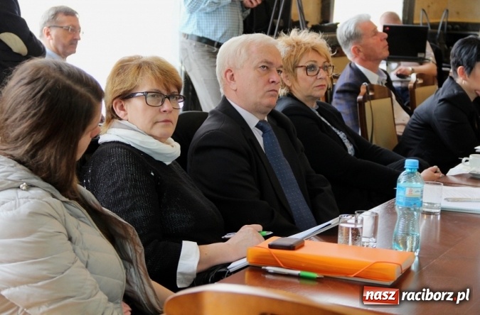 Zdjęcie w galerii na portalu naszraciborz.pl: W Śląskim Urzędzie Wojewódzkim rozmawiano o terenach zdegradowanych  wiadomości z regionu