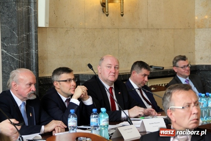 Zdjęcie w galerii na portalu naszraciborz.pl: W Śląskim Urzędzie Wojewódzkim rozmawiano o terenach zdegradowanych  wiadomości z regionu