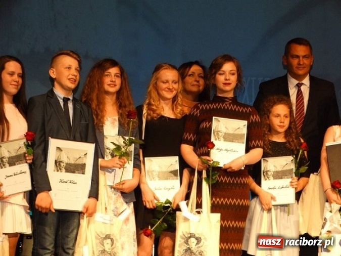 Zdjęcie w galerii na portalu naszraciborz.pl: Kolejny sukces wokalny wychowanki MDK-u  wiadomości z regionu