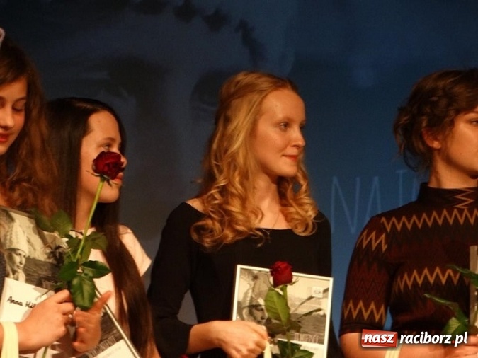 Zdjęcie w galerii na portalu naszraciborz.pl: Kolejny sukces wokalny wychowanki MDK-u  wiadomości z regionu