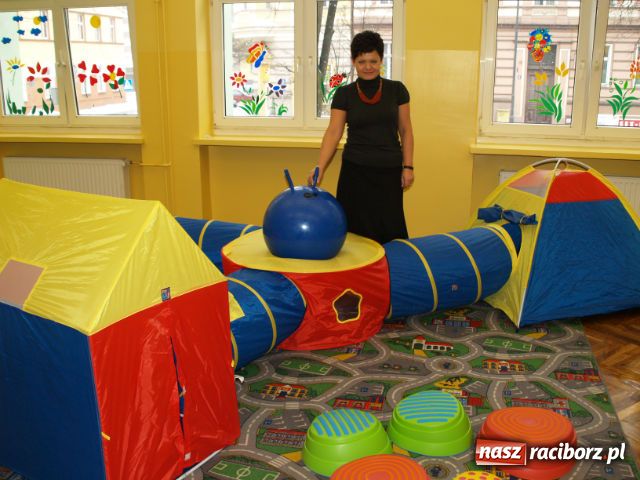 Zdjęcie w galerii na portalu naszraciborz.pl: Sześciolatki w jednej klasie wiadomości z regionu