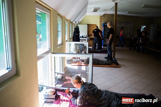 Zdjęcie w galerii na portalu naszraciborz.pl: IX Powiatowe Zawody Strzeleckie uczniów szkół ponadgimnazjalnych za nami. Uczniowie CKZiU nr 2 najlepsi wiadomości z regionu