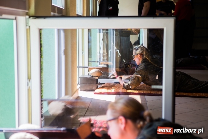 Zdjęcie w galerii na portalu naszraciborz.pl: IX Powiatowe Zawody Strzeleckie uczniów szkół ponadgimnazjalnych za nami. Uczniowie CKZiU nr 2 najlepsi wiadomości z regionu