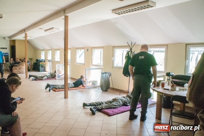 Zdjęcie w galerii na portalu naszraciborz.pl: IX Powiatowe Zawody Strzeleckie uczniów szkół ponadgimnazjalnych za nami. Uczniowie CKZiU nr 2 najlepsi wiadomości z regionu