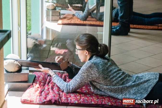 Zdjęcie w galerii na portalu naszraciborz.pl: IX Powiatowe Zawody Strzeleckie uczniów szkół ponadgimnazjalnych za nami. Uczniowie CKZiU nr 2 najlepsi wiadomości z regionu