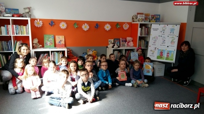 Zdjęcie w galerii na portalu naszraciborz.pl: Spotkanie autorskie, lekcja dla przedszkolaków, warsztaty psychoedukacyjne, czyli Tydzień Bibliotek na Ostrogu  wiadomości z regionu