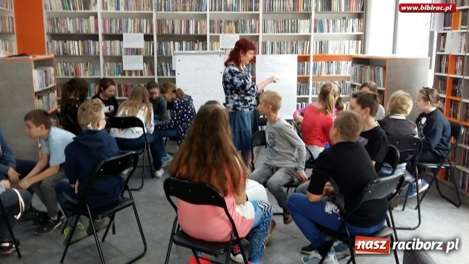 Zdjęcie w galerii na portalu naszraciborz.pl: Spotkanie autorskie, lekcja dla przedszkolaków, warsztaty psychoedukacyjne, czyli Tydzień Bibliotek na Ostrogu  wiadomości z regionu