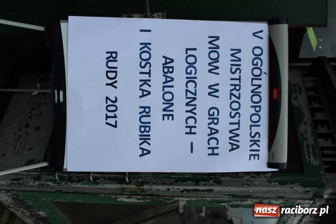 Zdjęcie w galerii na portalu naszraciborz.pl: MOW w Rudach z tytułem Mistrza Polski w V Ogólnopolskich Mistrzostwach MOW w Grach Logicznych - Abalone i Kostka Rubika  wiadomości z regionu