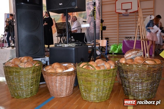 Zdjęcie w galerii na portalu naszraciborz.pl: VII Festiwal Pozytywnych Wartości w Bieńkowicach  wiadomości z regionu