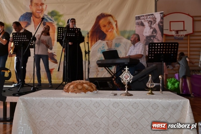 Zdjęcie w galerii na portalu naszraciborz.pl: VII Festiwal Pozytywnych Wartości w Bieńkowicach  wiadomości z regionu