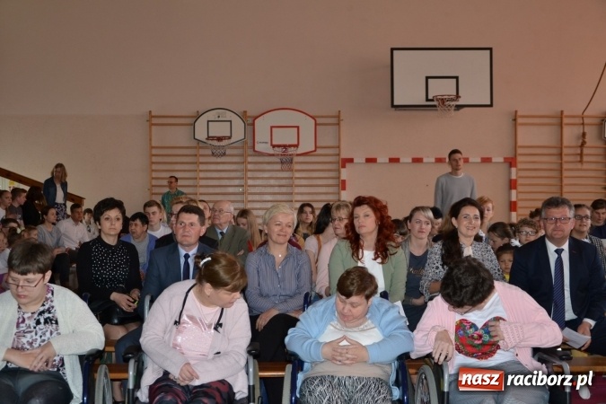 Zdjęcie w galerii na portalu naszraciborz.pl: VII Festiwal Pozytywnych Wartości w Bieńkowicach  wiadomości z regionu